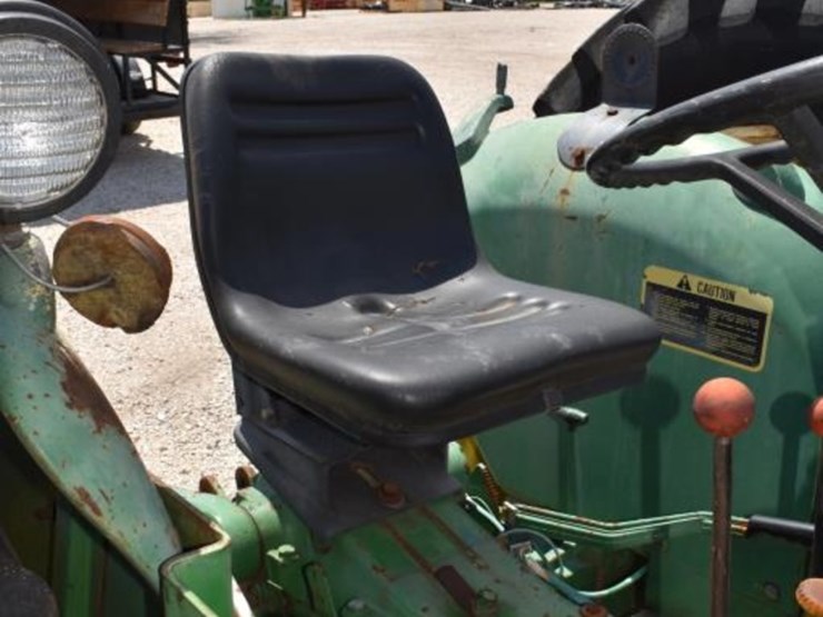 john-deere-2150-image-9