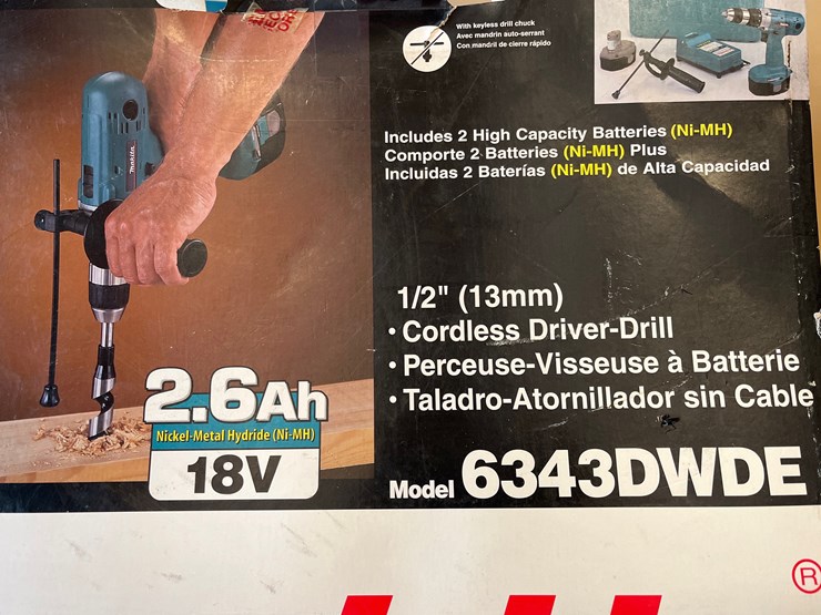#9-•-makita-1/2-cordless-hammerdrill-image-3