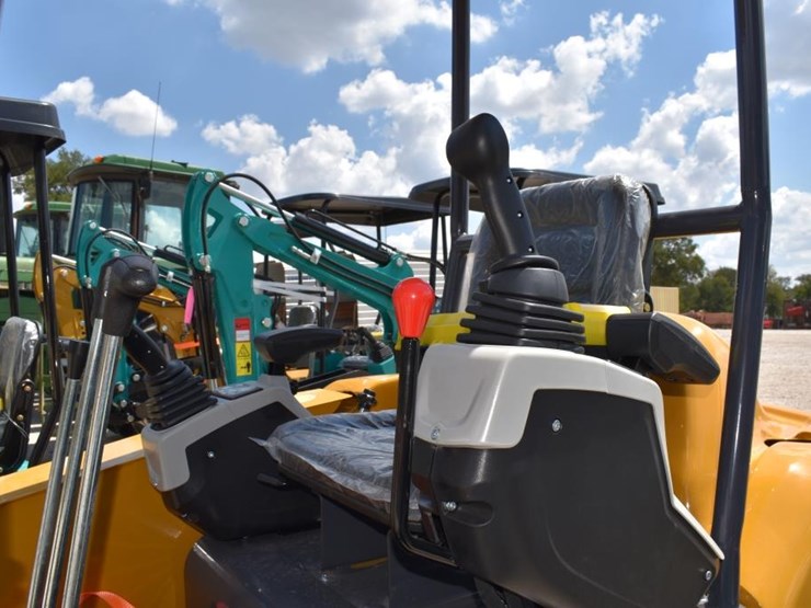 mx50r-mini-excavator-(serial-#-mx50r2025j0000269)-(k)-image-7