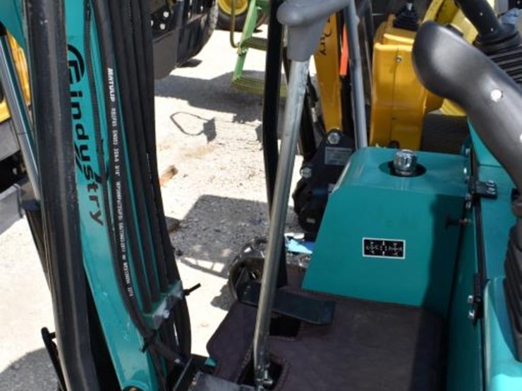 h15r-mini-excavator-(serial-#-h15r2025b80703019)-(k)-image-6