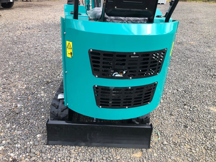 #76-•-cfg-h15r-mini-excavator-image-6