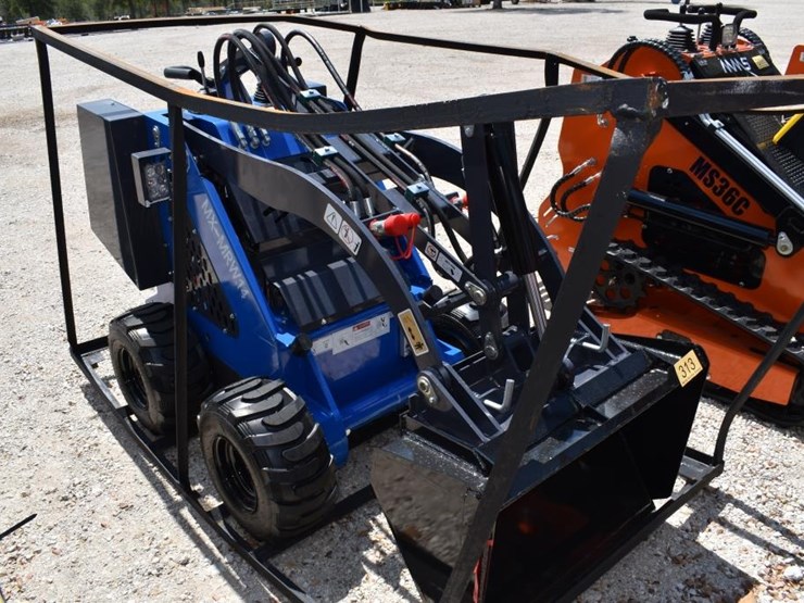 mx-mrw14-mini-skid-steer-(serial-#-mxmrw142025000300)-(k)-image-2