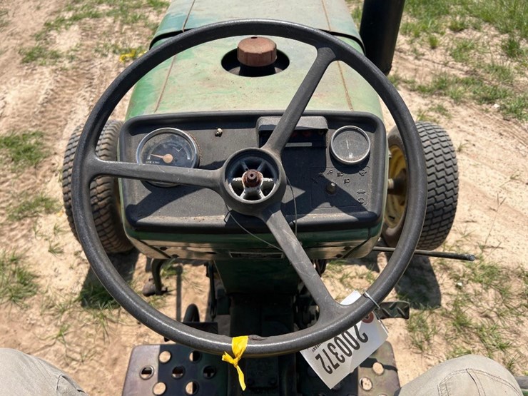 john-deere-1050-image-19