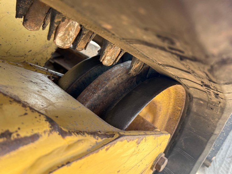 2012-caterpillar-299d-xhp-image-15
