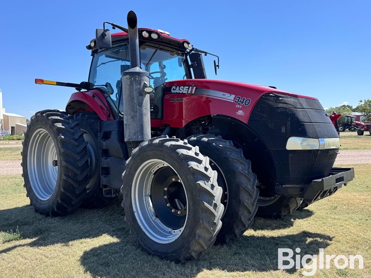 2016-case-ih-magnum-340-cvt-image-3