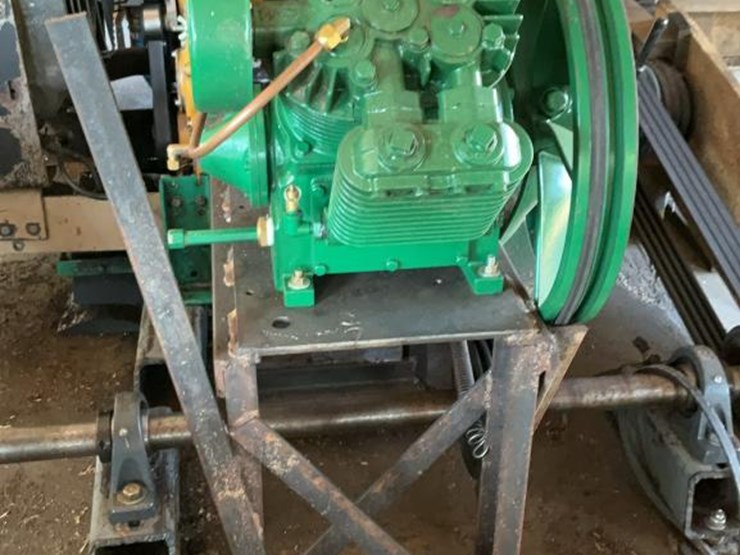#116-•-2024-air-compressor-image-2