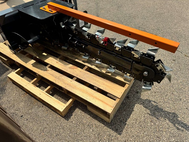 wolverine-tcr-12-48h-skid-steer-trencher-image-8