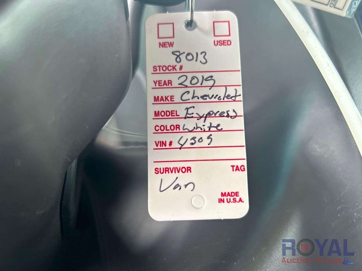 2019-chevrolet-express-2500-image-36