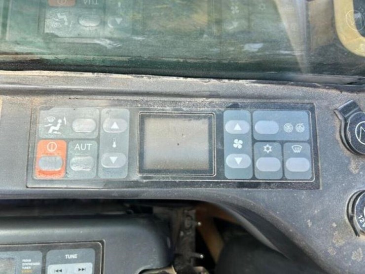 2006-caterpillar-325dl-image-17