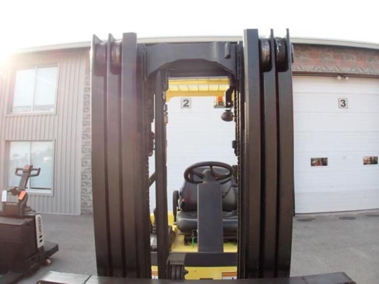 2023-hyster-e45z-image-16