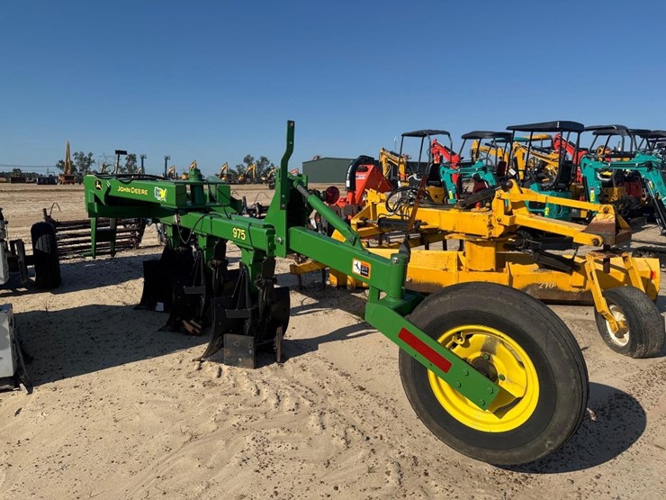 john-deere-975-image-2
