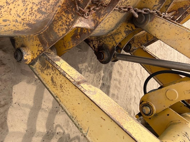 2002-deere-310g-image-23