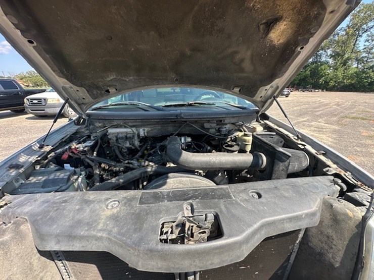 2004-ford-f150-image-56