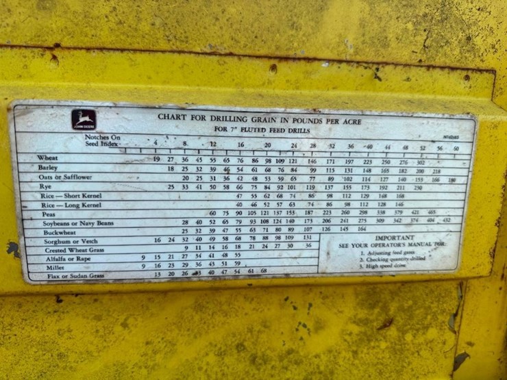 john-deere-8200-image-12