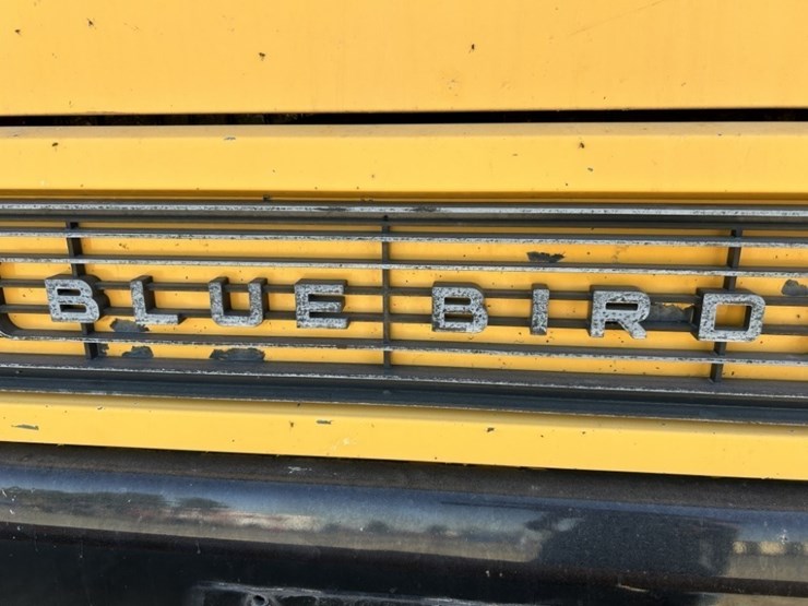 2004-blue-bird-school-bus-image-10