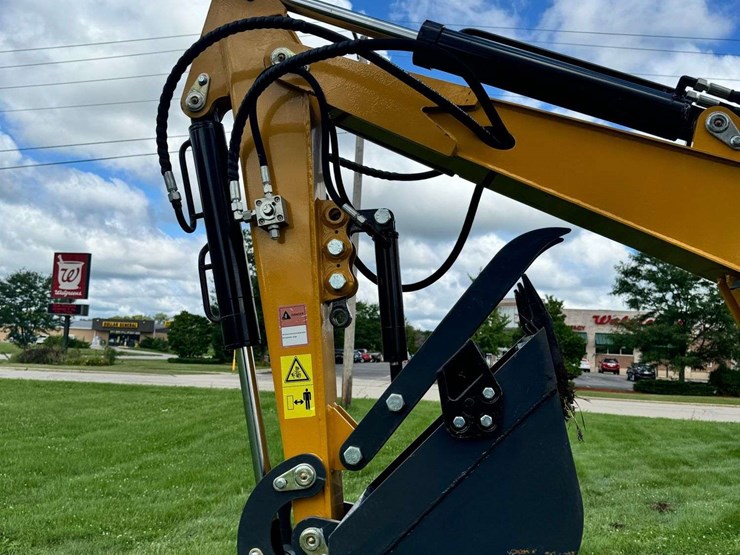 2025-industrial-mx50r-mini-excavator-...-unused-image-6