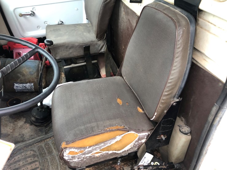 ford-7000-image-14