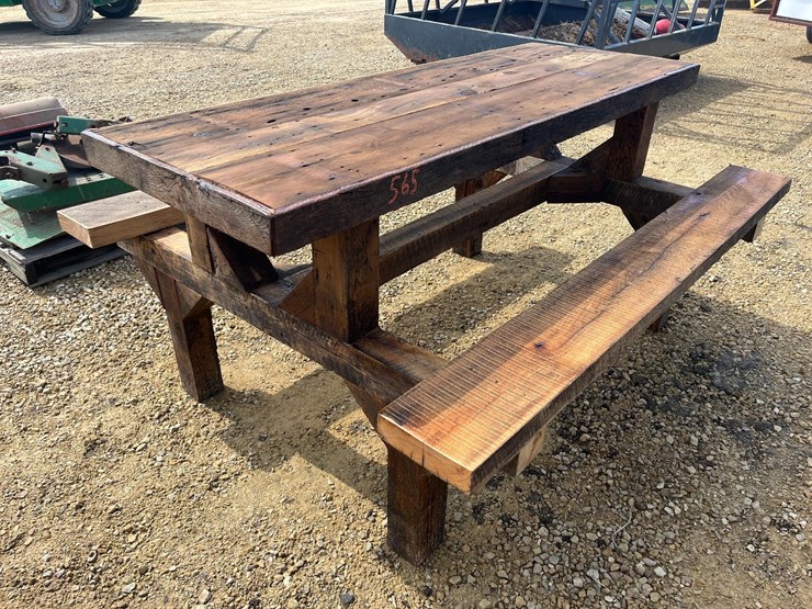 barnwood-picnic-table-image-1