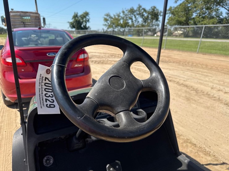 2020-ez-go-express-s4-golf-cart-image-19