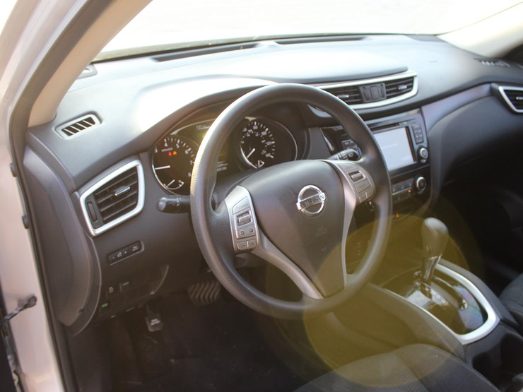 2016-nissan-rogue-image-7