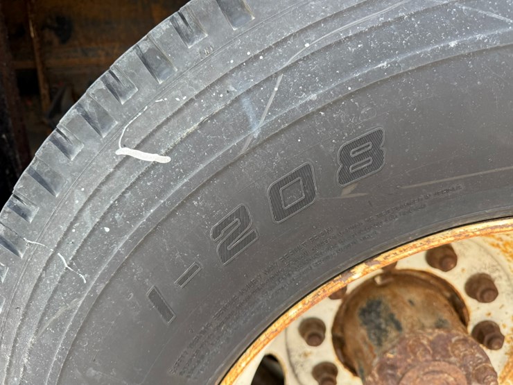 2012-ford-f750-image-61