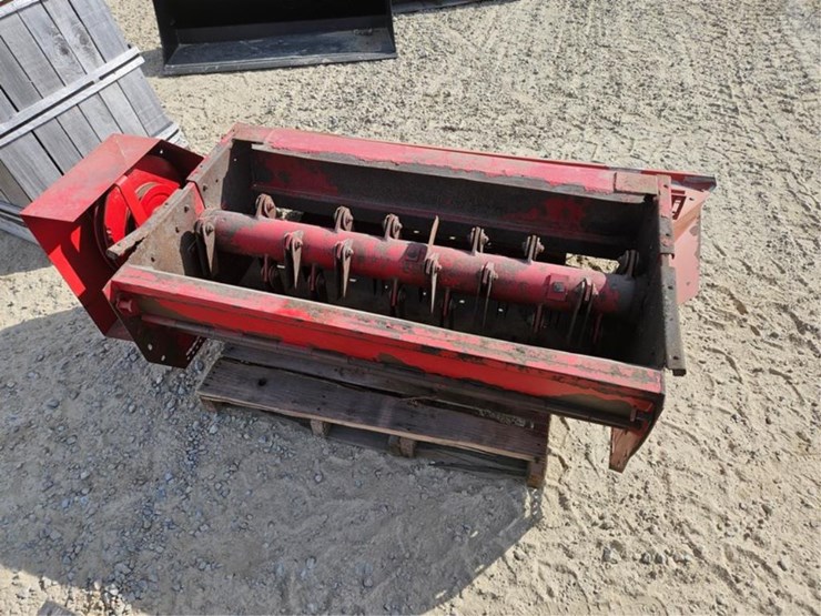 massey-ferguson-8570-image-76