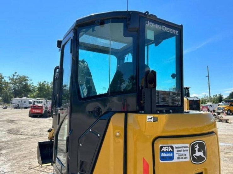 2023-deere-50g-image-63