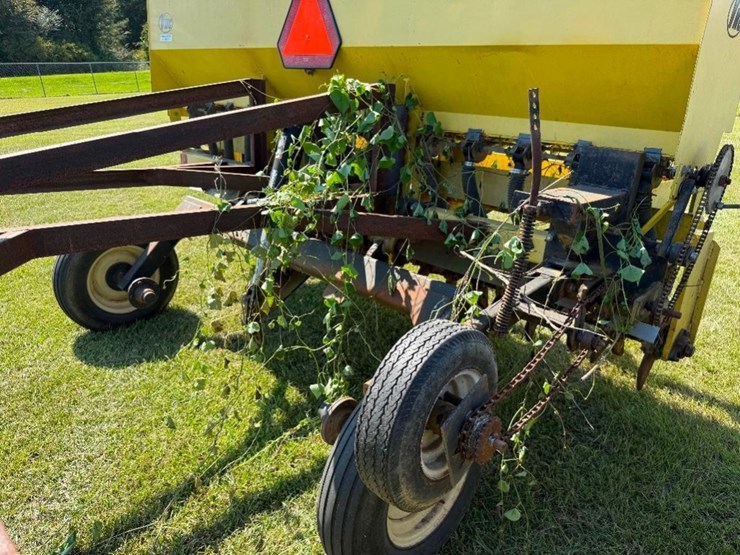 vmc-10ft-aerator/seed-o-vator-(pull-type)-image-5