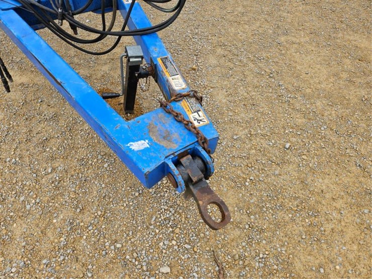 new-holland-st250-image-9