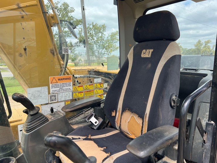 2018-caterpillar-313-image-40