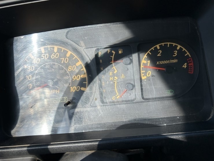 2006-gmc-w3500-image-23