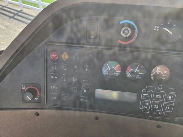 john-deere-8400t-image-36