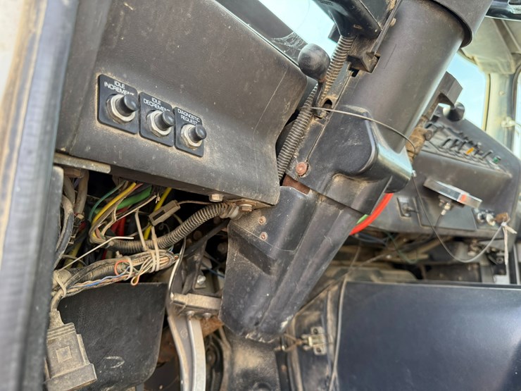 1997-cummins-m11-image-85
