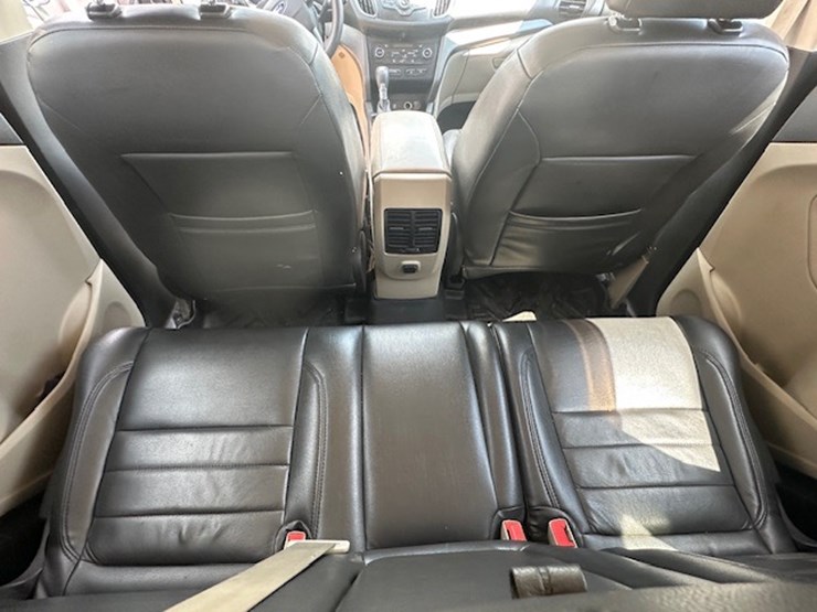 2017-ford-escape-image-12