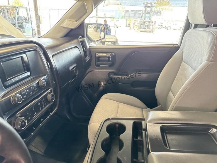 2014-chevrolet-silverado-1500-image-19