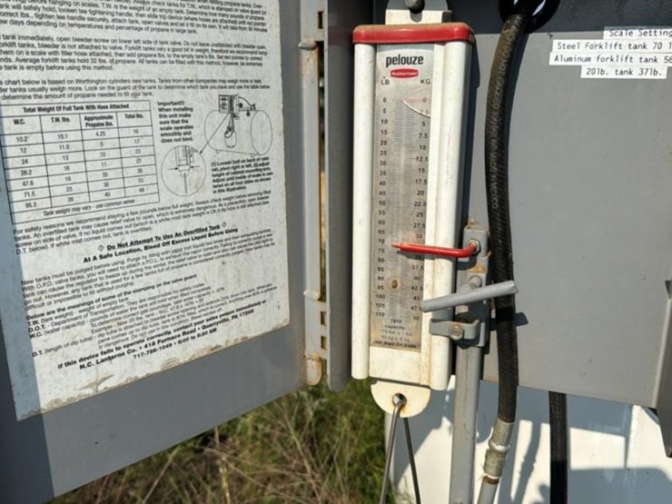 #109-•-propane-tank-filler-image-4