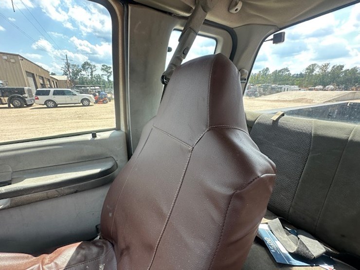 2003-ford-f450-image-36