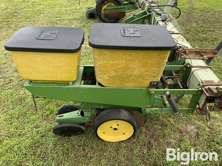 john-deere-2-image-12