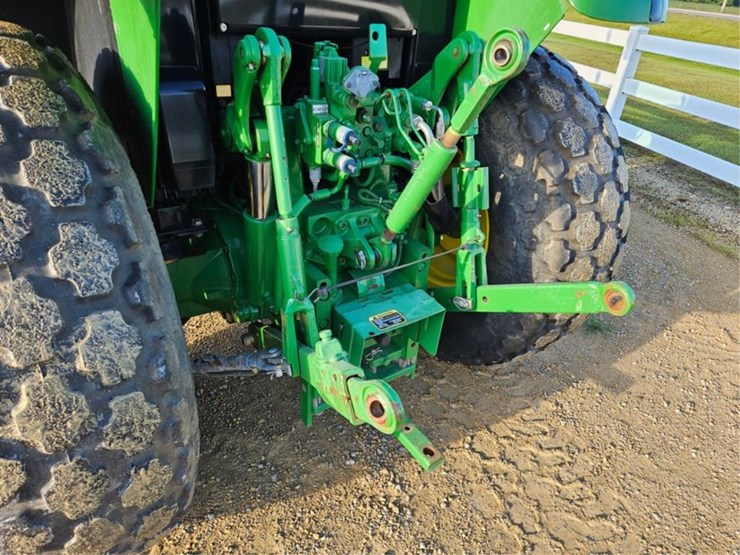 john-deere-6230-image-25