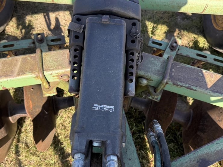 john-deere-fwb-image-4