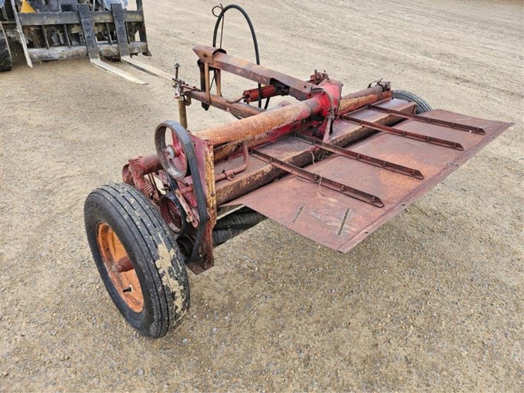 #236-•-ih-hay-crimper-image-4