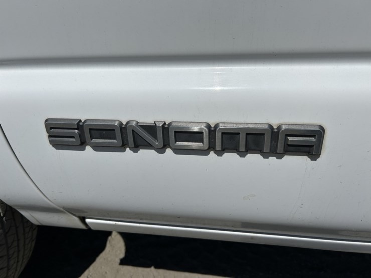 1999-gmc-sonoma-pickup-image-10