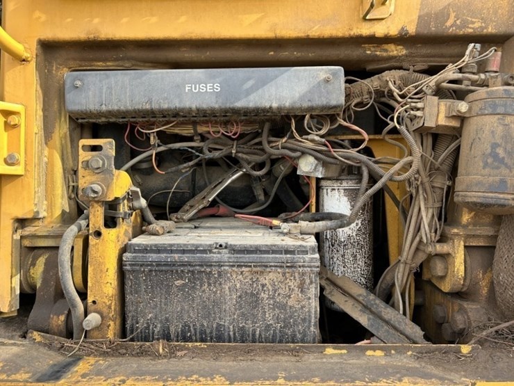 2003-deere-850c-image-29