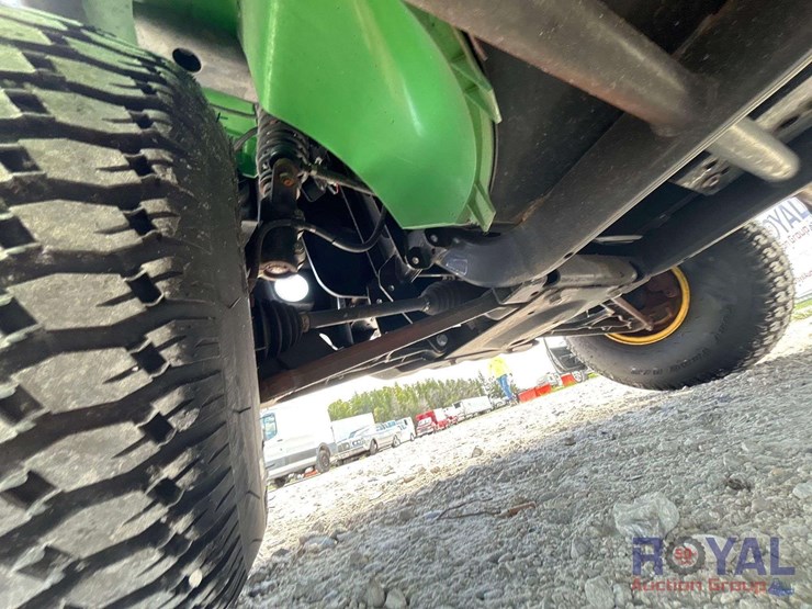 john-deere-gator-image-13