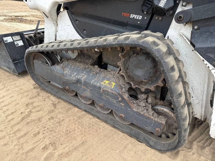 2021-bobcat-t66-image-9