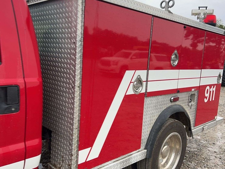 ford-f450-xl-image-12