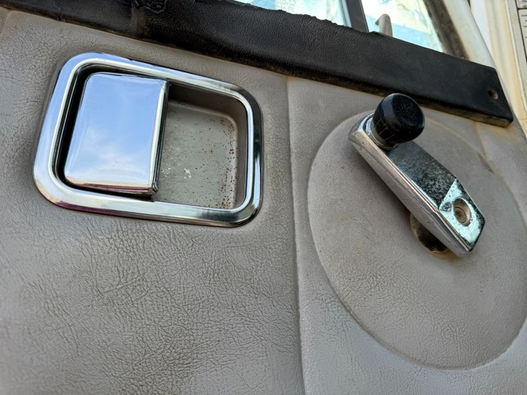 1997-cummins-m11-image-75