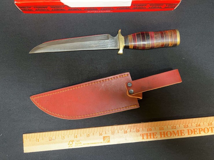 custom-stainless-steel-fixed-blade-dagger-w/-brown-handle-image-3