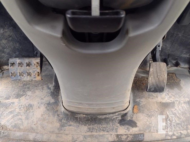 2018-caterpillar-910m-image-8