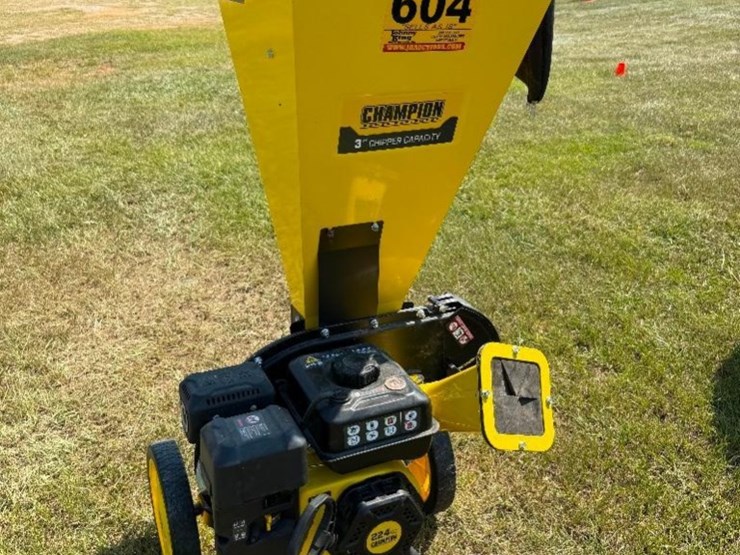 champion-3"-chipper-(224cc-motor)-image-1